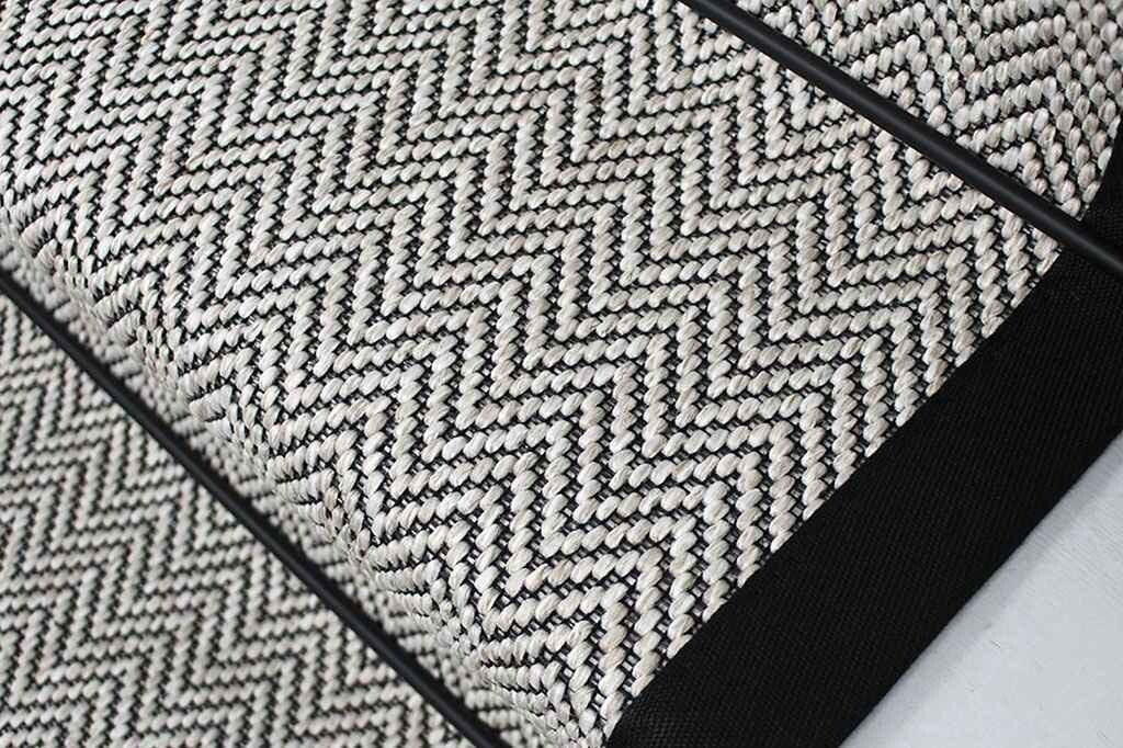 Ivory woven berber stitched taped edge stair runner